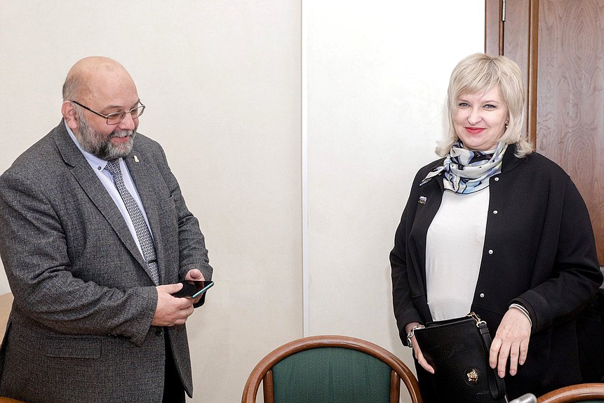 Первый заместитель Председателя Комитета по труду, социальной политике и делам ветеранов Елена Цунаева