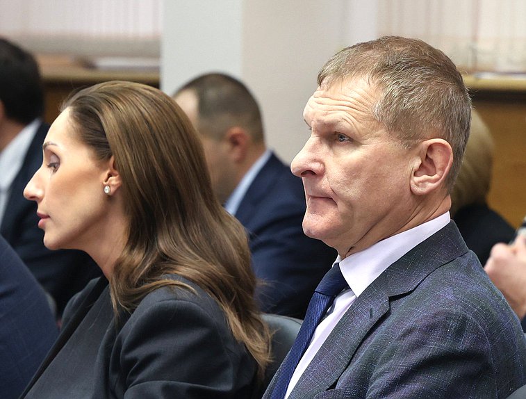Член Комитета по бюджету и налогам Вячеслав Фомичев