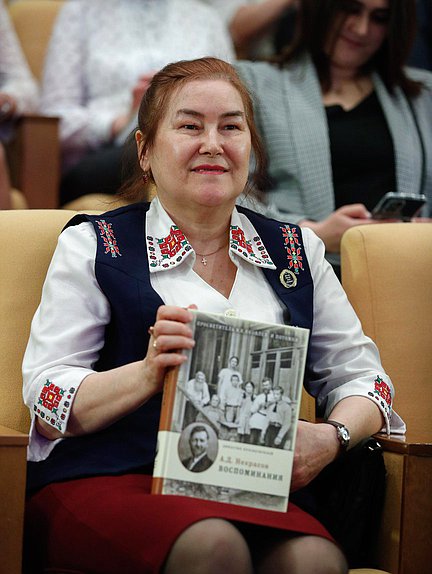 Круглый стол на тему «Заветы великих просветителей России как ключ к объединению народов»