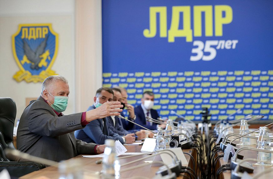 Руководитель фракции ЛДПР Владимир Жириновский