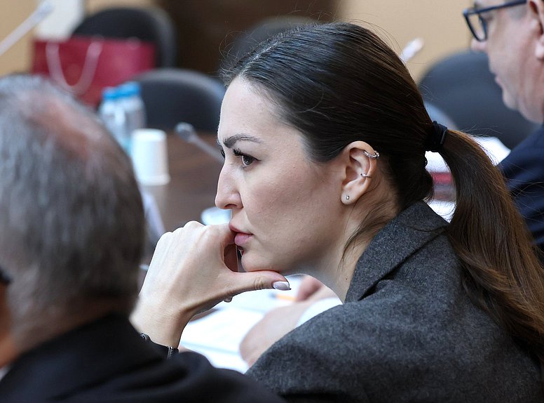 Член Комитета по просвещению Анна Скрозникова