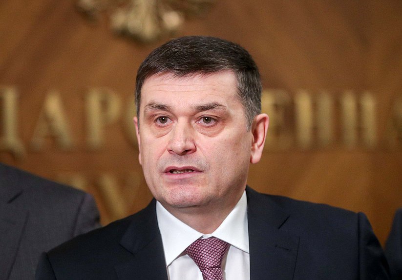 Член Комитета по безопасности и противодействию коррупции Адальби Шхагошев