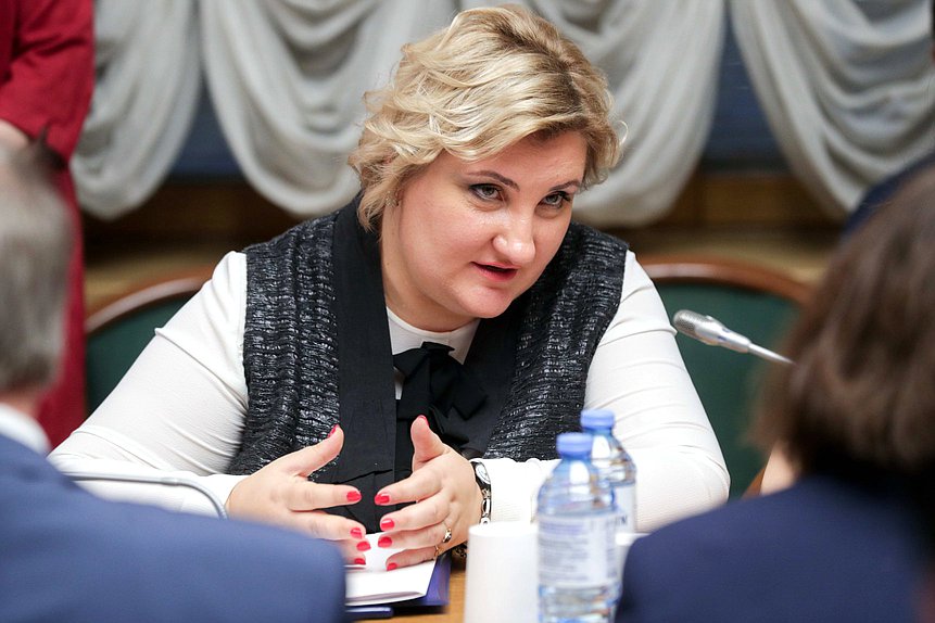 Круглый стол на тему «Перспективы развития Национальной системы профессиональных квалификаций: проблемы и решения (на примере электроэнергетики)»