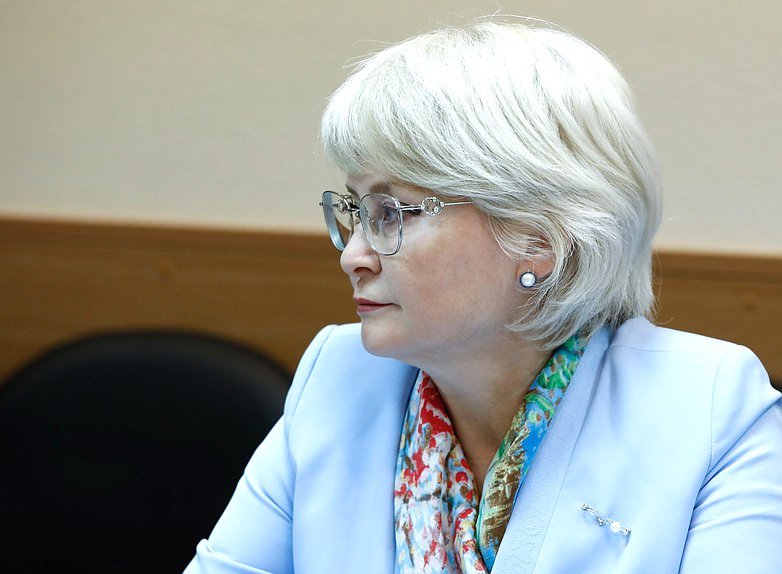 Член Комитета по просвещению Эльвира Аиткулова