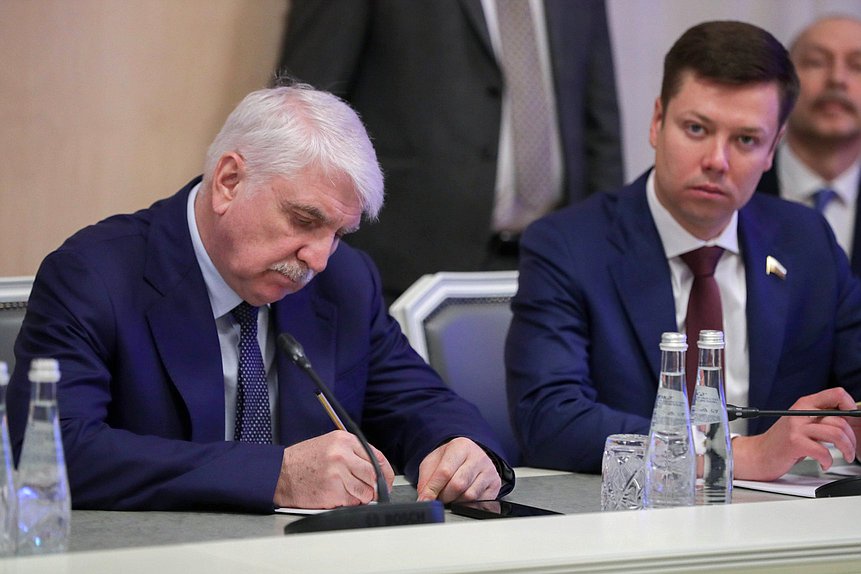 First Deputy Chairman of the Committee on International Affairs Alexey Chepa and member of the Committee on Control Nikita Rumyantsev