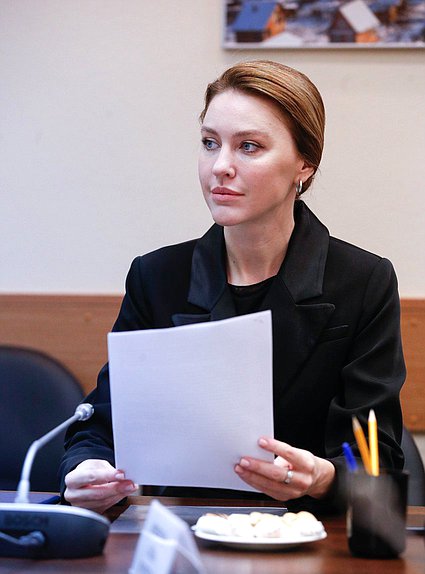 Первый заместитель Председателя Комитета по просвещению Алена Аршинова