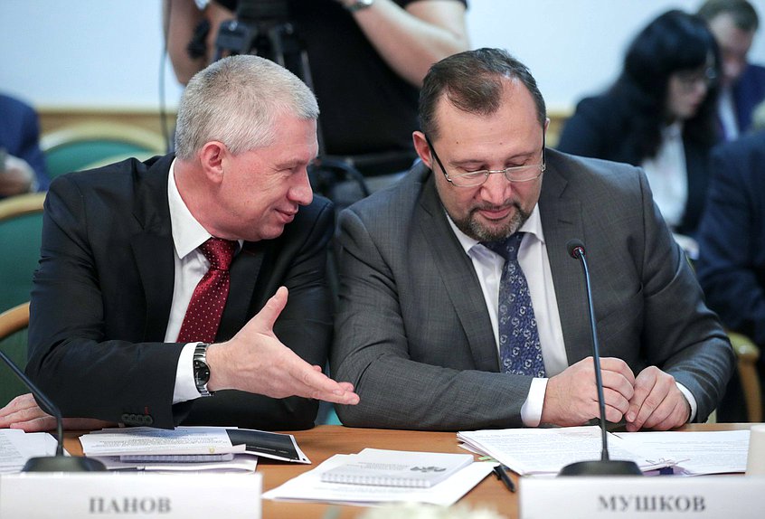 Заседание Комиссии по правовому обеспечению развития организаций оборонно-промышленного комплекса Российской Федерации