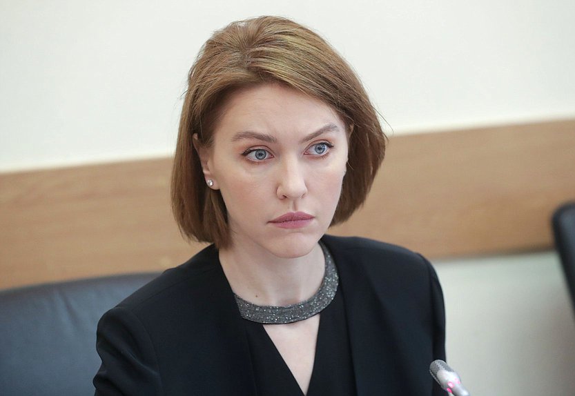 Первый заместитель Председателя Комитета по просвещению Алена Аршинова