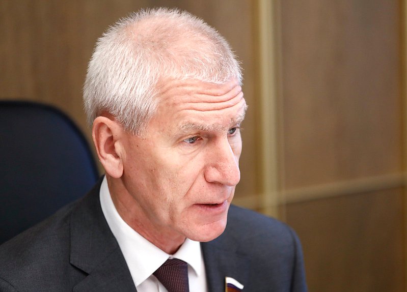 Председатель Комитета по физической культуре и спорту Олег Матыцин