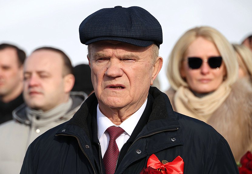 Руководитель фракции КПРФ Геннадий Зюганов