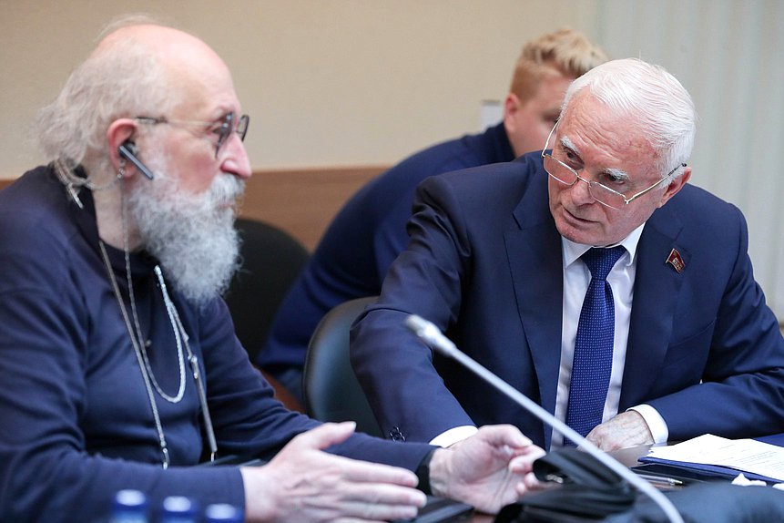 Первый заместитель Председателя Комитета по просвещению Михаил Берулава