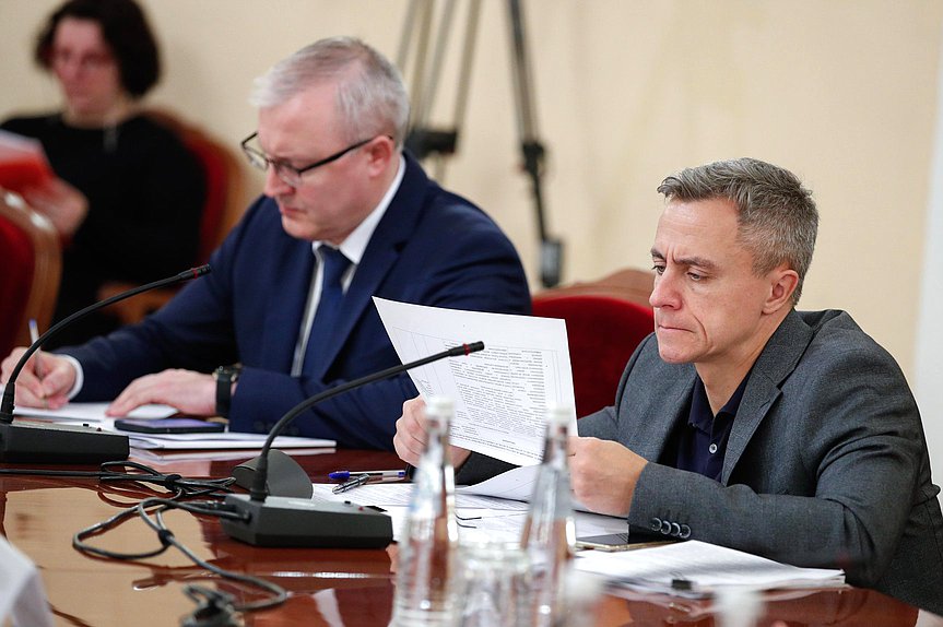 Заместитель Председателя Комитета по вопросам собственности, земельным и имущественным отношениям Владимир Самокиш