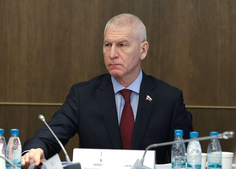 Председатель Комитета по физической культуре и спорту Олег Матыцин