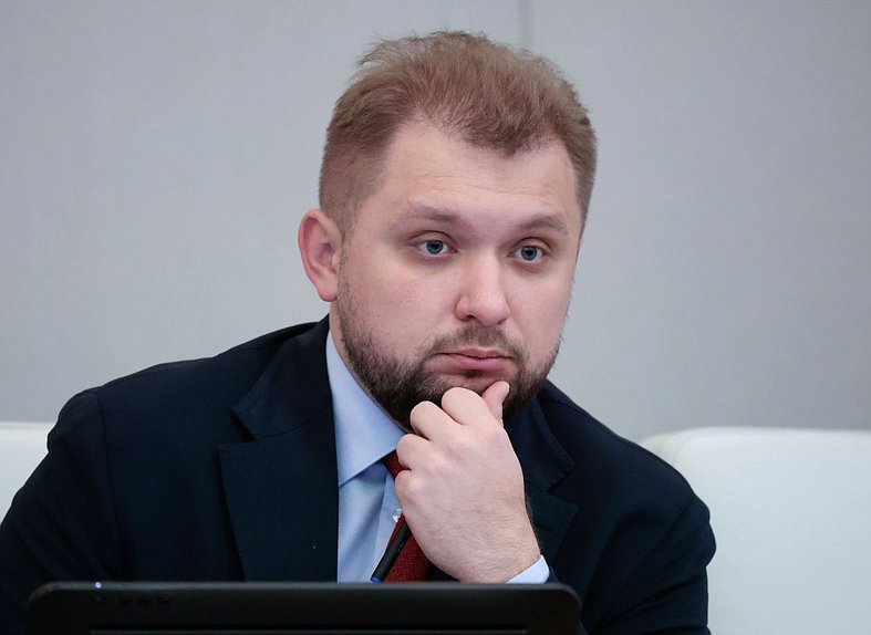 Заместитель Председателя Государственной Борис Чернышов