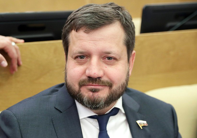 Член фракции «Единая Россия» Андрей Парфенов