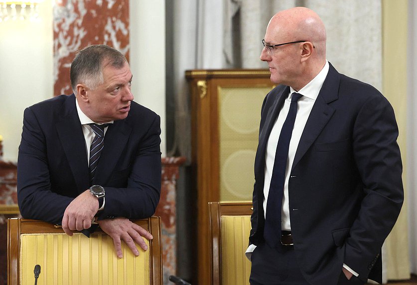 Заместители Председателя Правительства РФ Марат Хуснуллин и Дмитрий Чернышенко