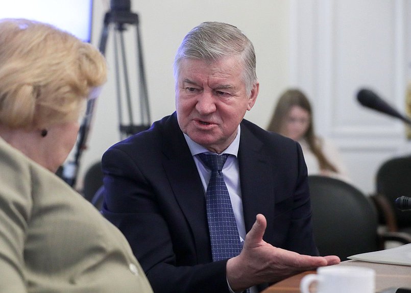 Аудитор Счетной палаты РФ Сергей Штогрин