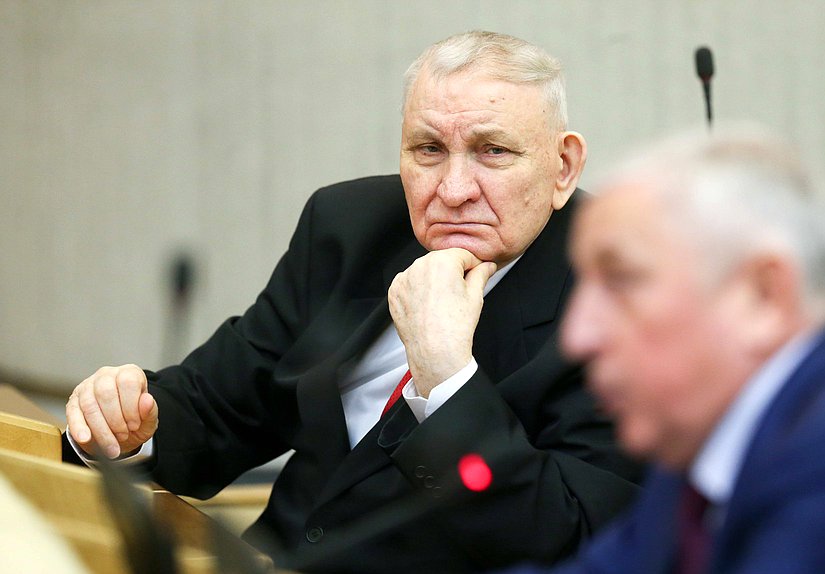 Заместитель Председателя Комитета по контролю и Регламенту Алексей Пономарев