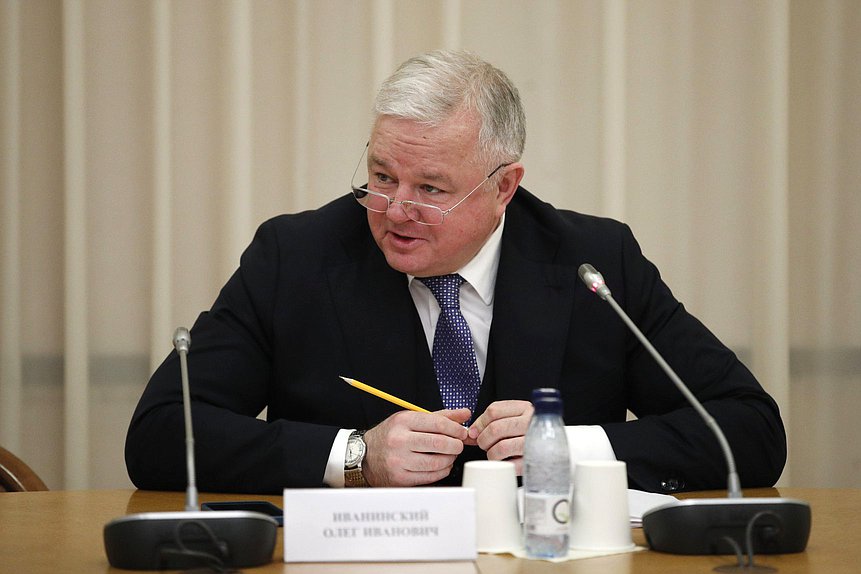 Член Комитета по охране здоровья Олег Иванинский