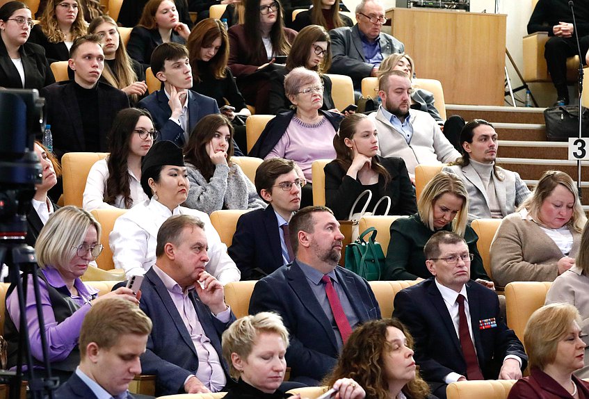 Парламентские слушания на тему «Поддержка социально ориентированных НКО: совершенствование нормативно-правового регулирования и существующих мер поддержки»