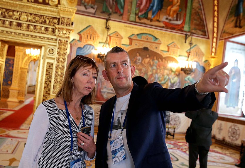 Excursion in the Grand Kremlin Palace for participants of the Second International Forum ”Development of Parliamentarism“