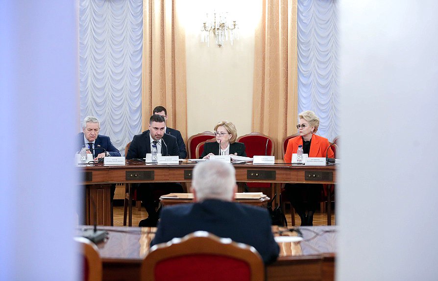 Заседание Комитета по охране здоровья