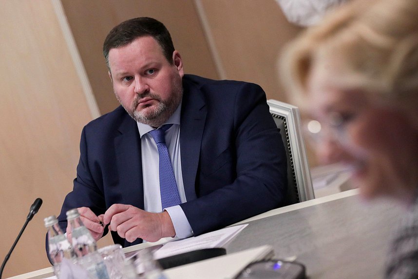 Министр труда и социальной защиты РФ Антон Котяков