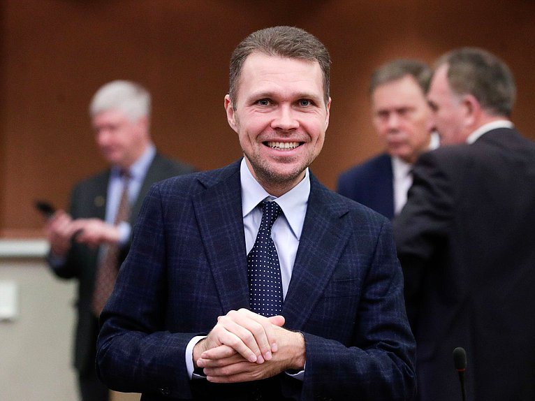Член Комитета по бюджету и налогам Никита Чаплин