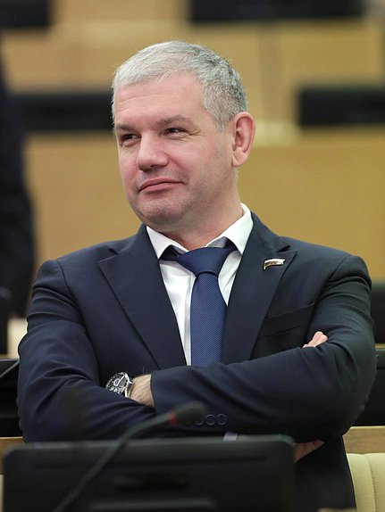 Член Комитета по региональной политике и местному самоуправлению Михаил Кисляков