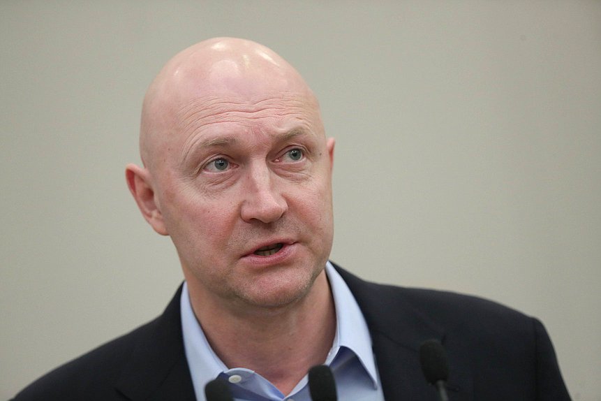 Первый заместитель Председателя Комитета по безопасности и противодействию коррупции Михаил Старшинов