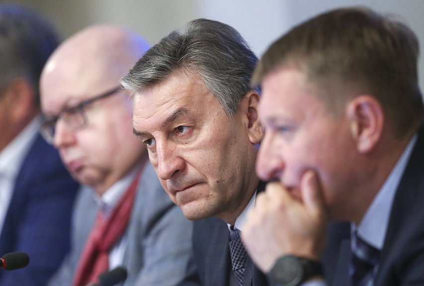 Заседание рабочей группы по законодательному обеспечению развития пенсионной системы и инвестирования средств пенсионных накоплений при Комитете ГД по финансовому рынку