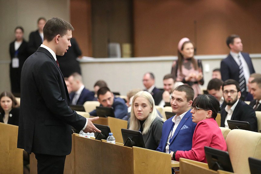 Заседание Молодежного парламента при Государственной Думе