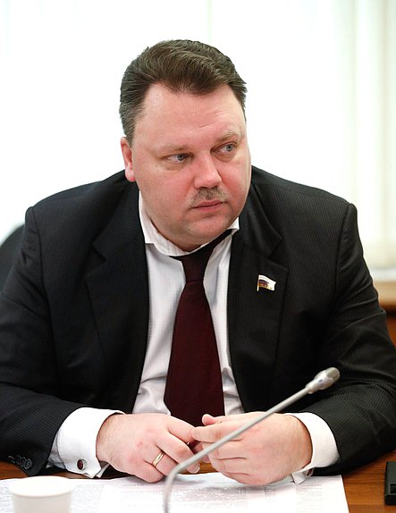 Заместитель Председателя Комитета по экономической политике Артем Кирьянов