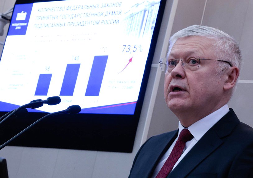 Председатель Комитета по безопасности и противодействию коррупции Василий Пискарев