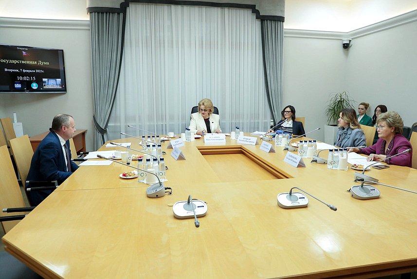 Заседание Комитета по вопросам семьи, женщин и детей