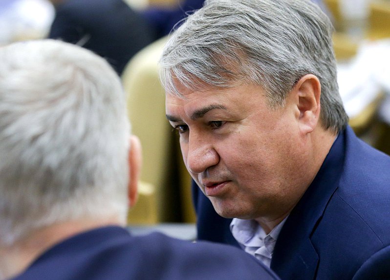 Член Комитета по безопасности и противодействию коррупции Рахим Азимов