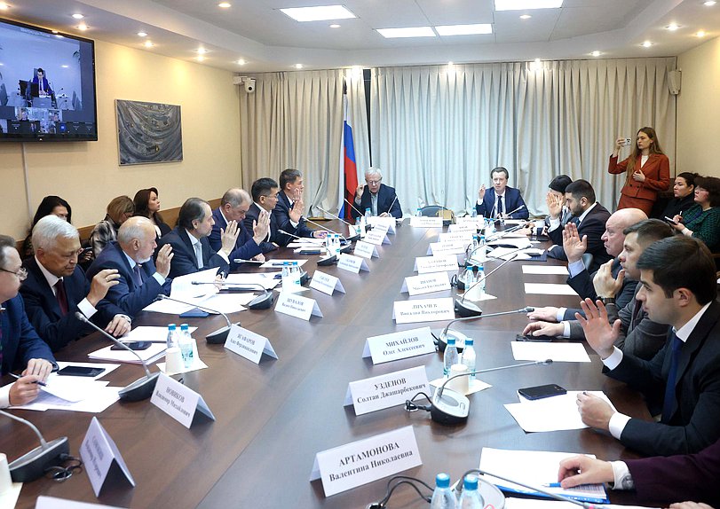 Заседание Комитета по экологии, природным ресурсам и охране окружающей среды