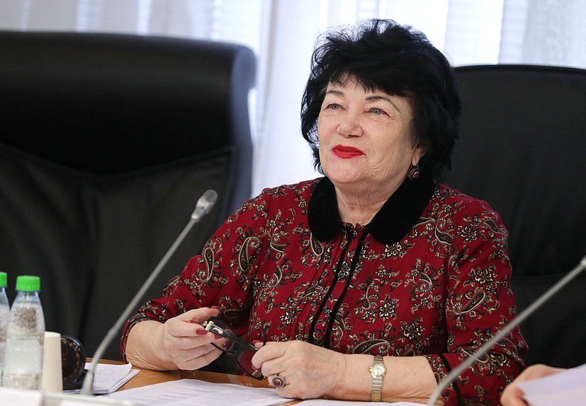 Председатель Комитета по вопросам семьи, женщин и детей Тамара Плетнева