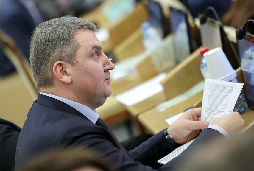 Член Комитета по контролю и Регламенту Дмитрий Ламейкин