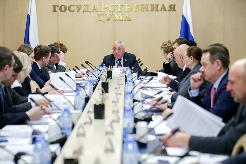 Председатель Комитета по региональной политике и проблемам Севера и Дальнего Востока Николай Харитонов