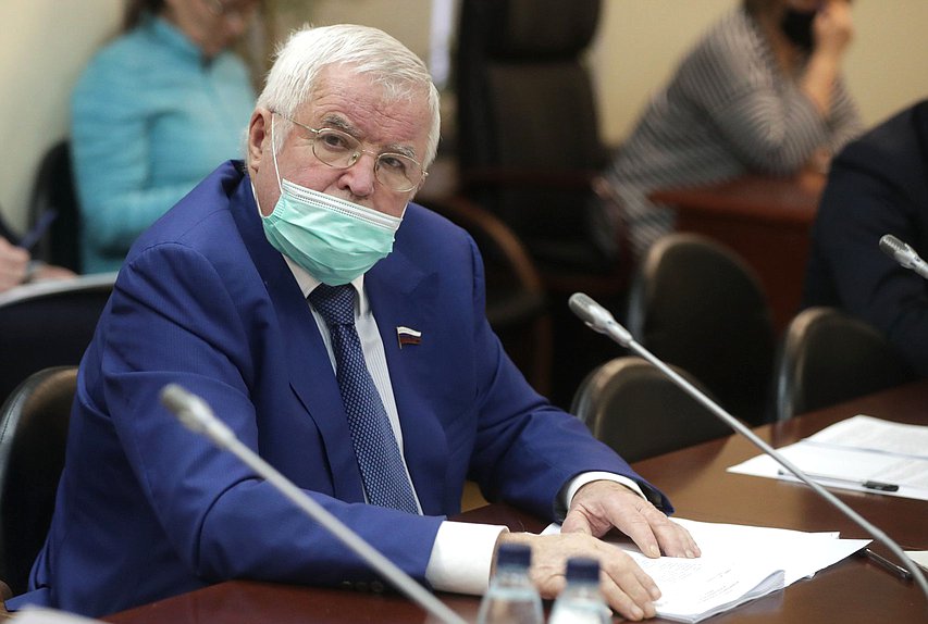 Член Комитета по делам национальностей Николай Борцов