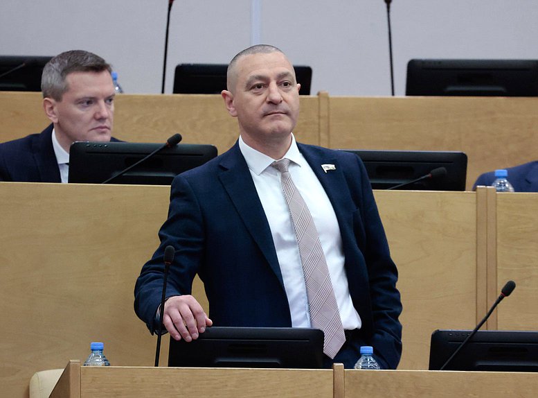 Член Комитета по вопросам собственности, земельным и имущественным отношениям Александр Ильтяков