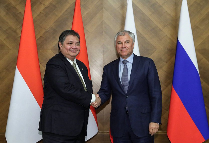Chairman of the State Duma Vyacheslav Volodin and Coordinating Minister for Economic Affairs of the Republic of Indonesia Airlangga Hartarto