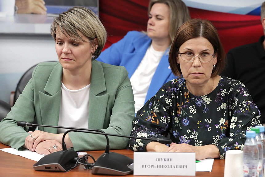 Заседание экспертного совета по вопросам регулирования обращения лекарственных средств и медицинских изделий Комитета по охране здоровья на тему «Розничный фармацевтический рынок России: текущее состояние, актуальные вопросы, предложения по развитию аптечного сегмента»