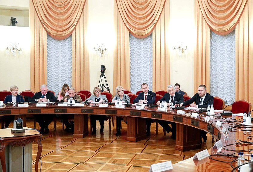 Заседание Комитета по охране здоровья