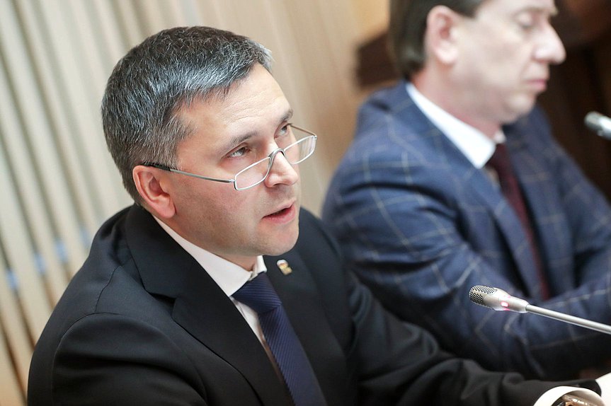 Председатель Комитета по экологии, природным ресурсам и охране окружающей среды Дмитрий Кобылкин