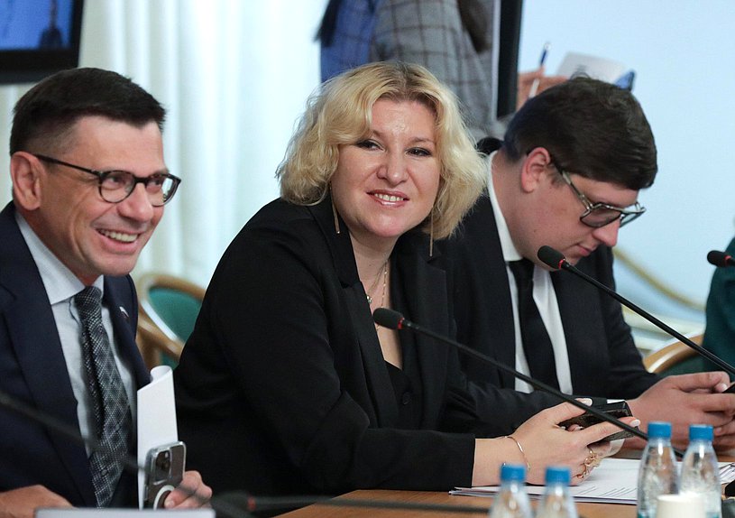 Заседание рабочей группы по совершенствованию законодательства РФ в части обеспечения детей качественным и безопасным питанием