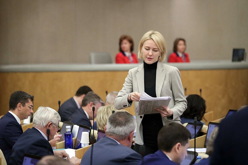 Член Комитета по образованию и науке Алёна Аршинова