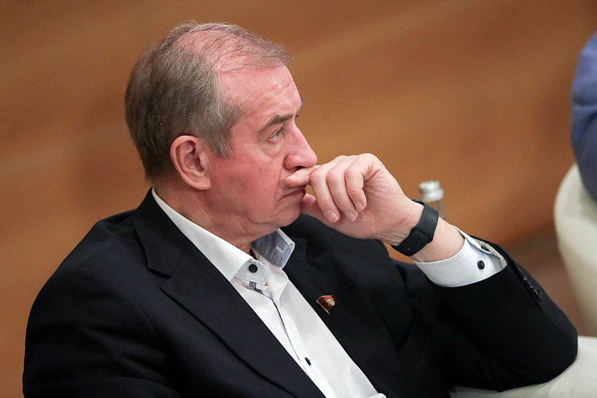 Первый заместитель Председателя Комитета по энергетике Сергей Левченко