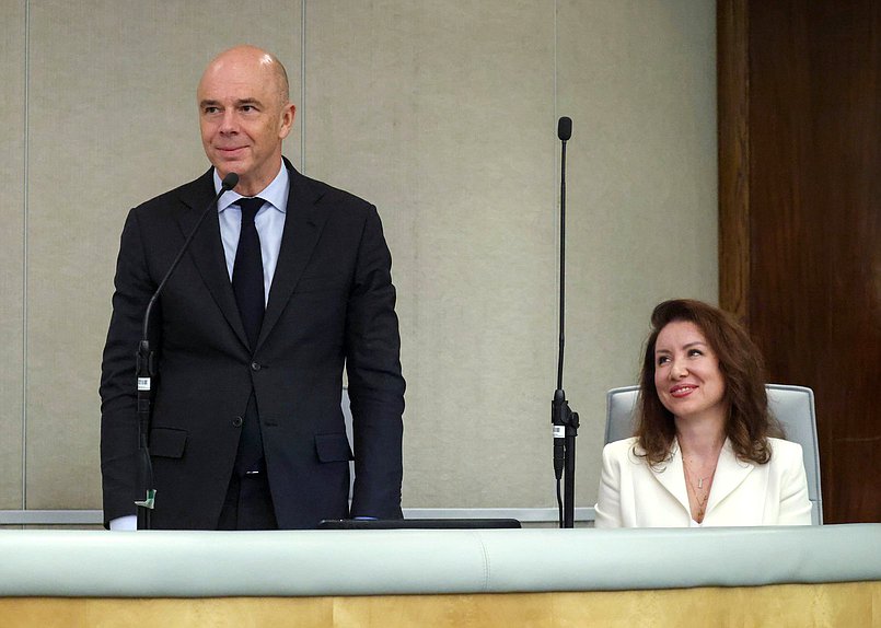 Министр финансов РФ Антон Силуанов и Первый заместитель Министра финансов РФ Ирина Окладникова